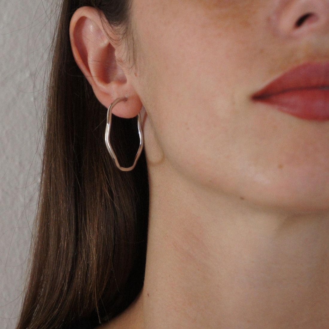 PENDIENTES AROS DE PLATA ONDULADOS 2MM. SEC. - 30MM.Ø