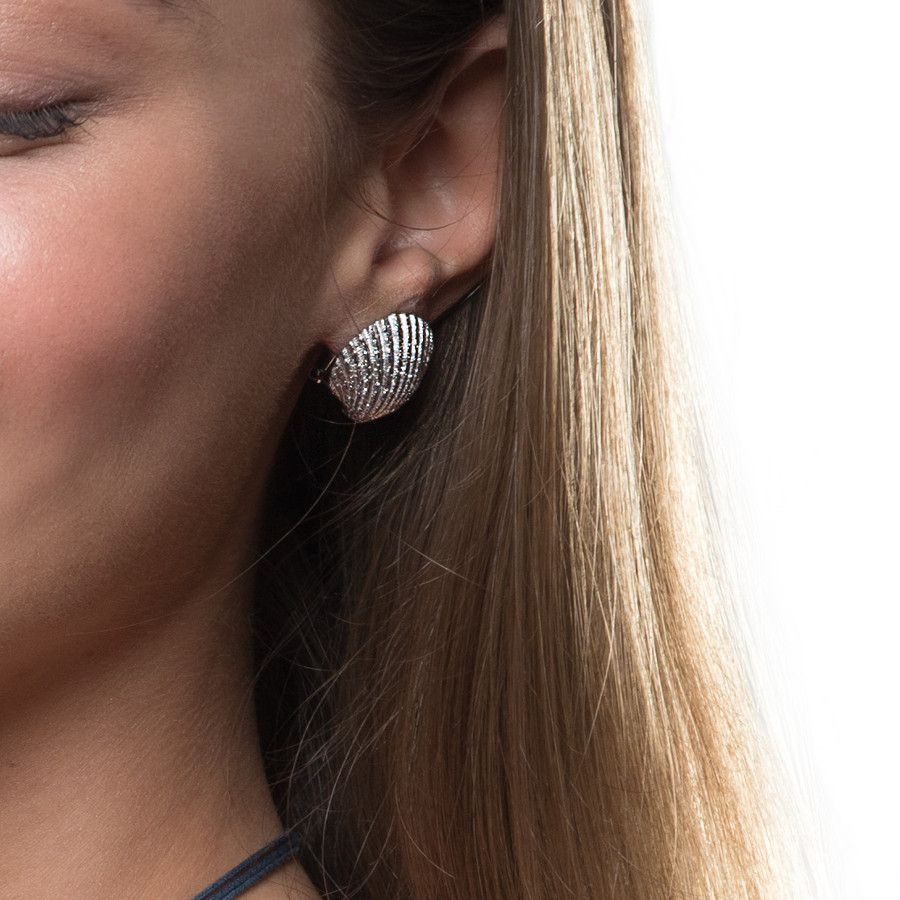PENDIENTES MARINA DE PLATA OMEGA