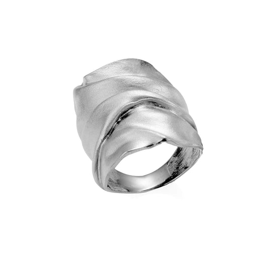 ANILLO DRAPEADO DE PLATA